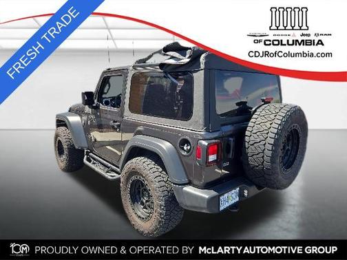 Granite Crystal Metallic Clearcoat 2025 Jeep Wrangler Sport