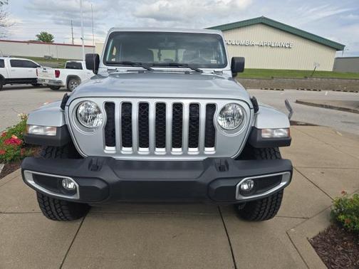 2023 Jeep Gladiator Overland