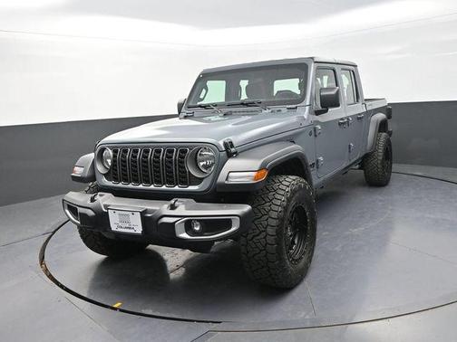 2026 Jeep Gladiator Sport