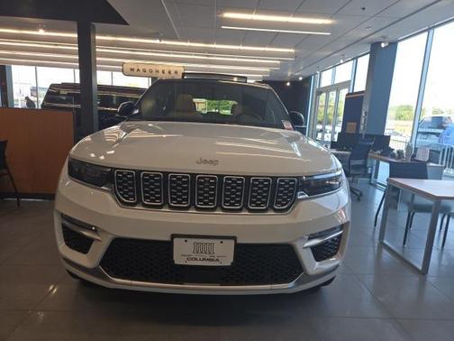 2025 Jeep Grand Cherokee Summit