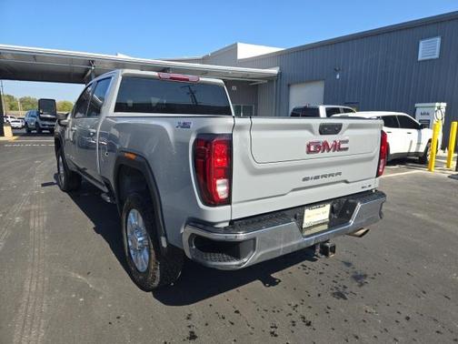 2024 GMC Sierra 2500 SLE