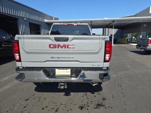 2024 GMC Sierra 2500 SLE