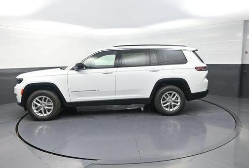 Bright White Clearcoat 2026 Jeep Grand Cherokee L Altitude