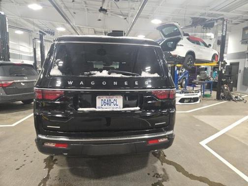 2022 Jeep Wagoneer Series III 4x4