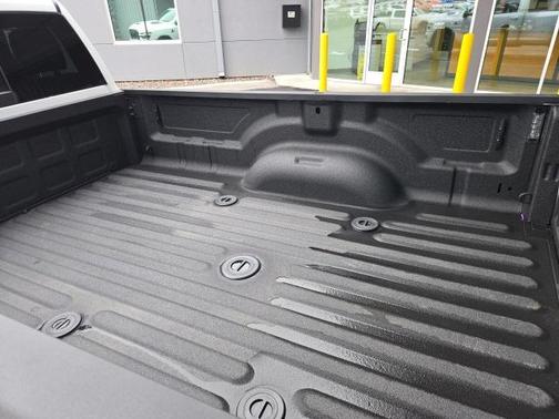 2026 RAM 3500 Laramie Crew Cab 4x4 8' Box