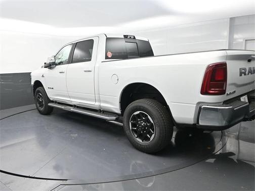 2025 RAM 2500 Laramie Crew Cab 4x4 6'4' Box