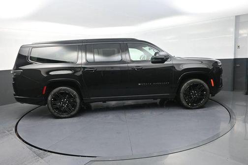 High Gloss Black 2026 Jeep Grand Wagoneer L Limited Reserve 4x4