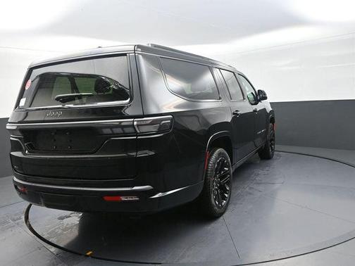 High Gloss Black 2026 Jeep Grand Wagoneer L Limited Reserve 4x4