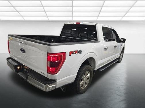 Oxford White 2021 Ford F-150 XLT