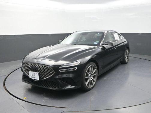Vik Black 2025 Genesis G70 2.5T RWD