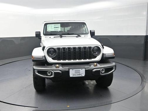 Bright White Clearcoat 2026 Jeep Gladiator 85th Anniversary Edition