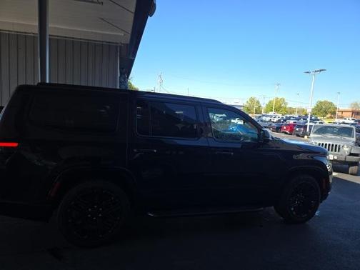 2025 Jeep Wagoneer Carbide 4x4