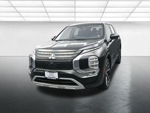 2023 Mitsubishi Outlander SE 2.5 2WD