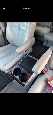 Super White 2011 Toyota Sienna XLE