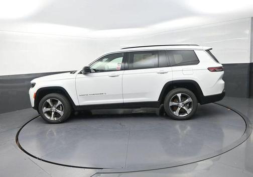 Bright White Clearcoat 2026 Jeep Grand Cherokee L Limited
