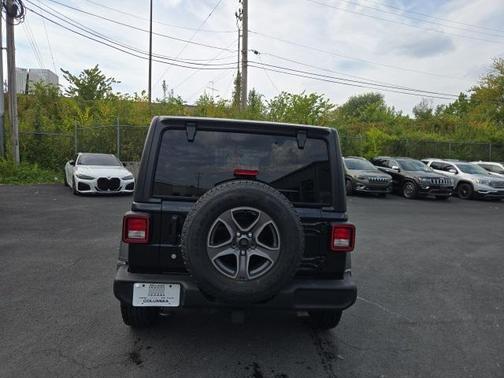 2018 Jeep Wrangler Unlimited Sport