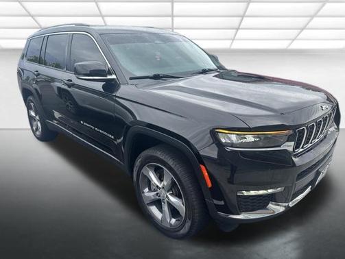 Diamond Black Crystal Pearlcoat 2022 Jeep Grand Cherokee L Limited