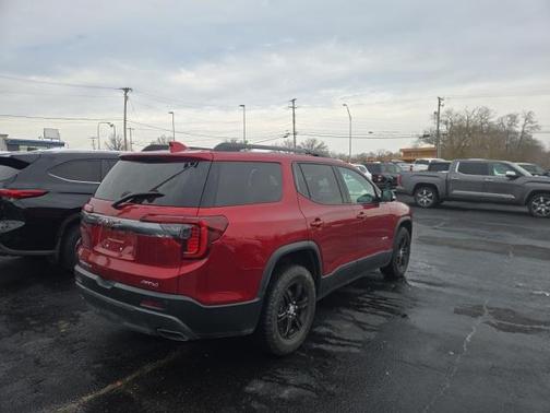 2021 GMC Acadia AWD AT4