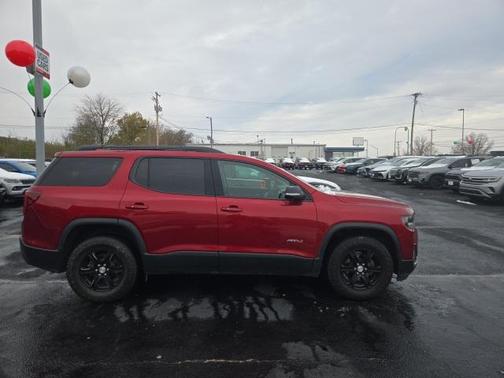 2021 GMC Acadia AWD AT4