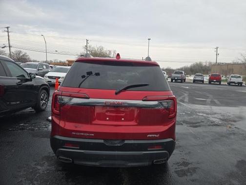 2021 GMC Acadia AWD AT4
