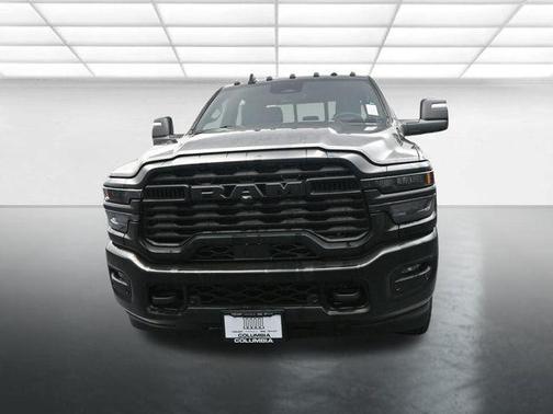 2026 RAM 2500 Tradesman Crew Cab 4x4 6'4' Box