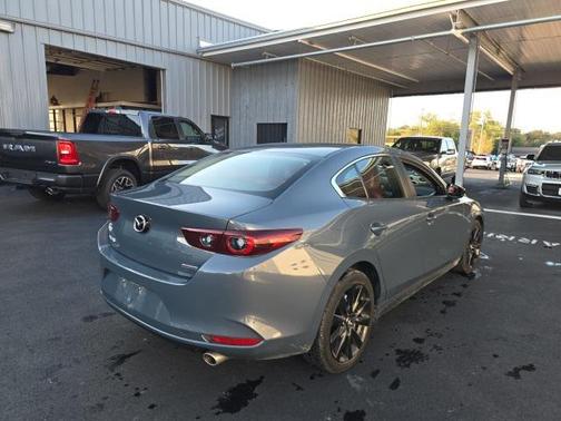 2023 Mazda Mazda3 FWD