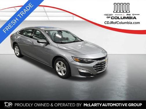 Sterling Gray Metallic 2024 Chevrolet Malibu FWD 1LT
