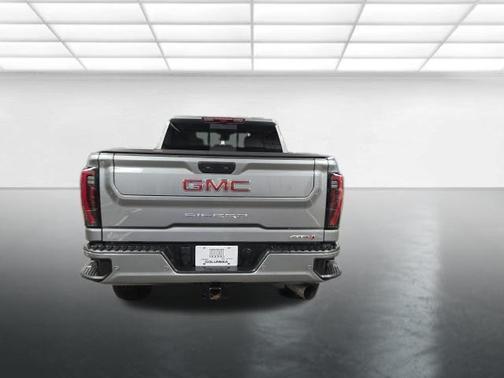 Sterling Metallic 2025 GMC Sierra 3500 AT4