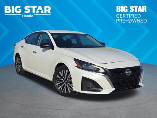 Pearl White Tricoat 2024 Nissan Altima 2.5 SV