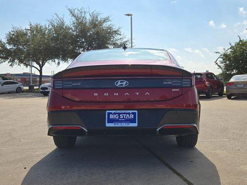 2024 Hyundai SONATA Hybrid Limited