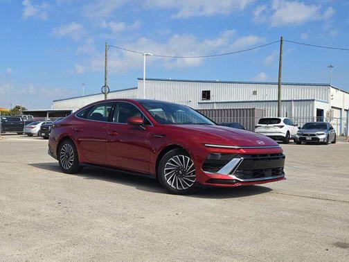 2024 Hyundai SONATA Hybrid Limited