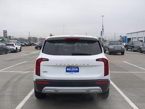 2022 Kia Telluride LX