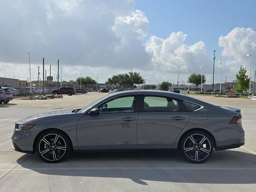 Urban Gray Pearl 2025 Honda Accord Hybrid Sport