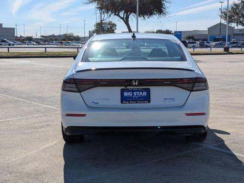 2025 Honda Accord Hybrid Base