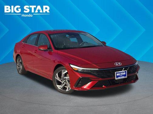 2025 Hyundai ELANTRA SEL