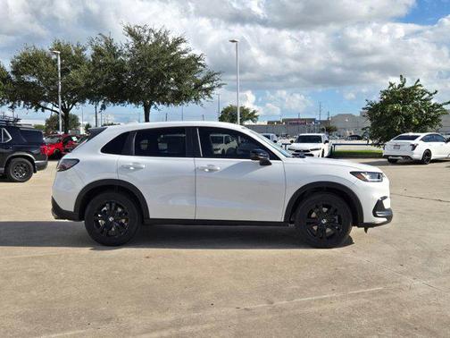 2026 Honda HR-V 2WD Sport