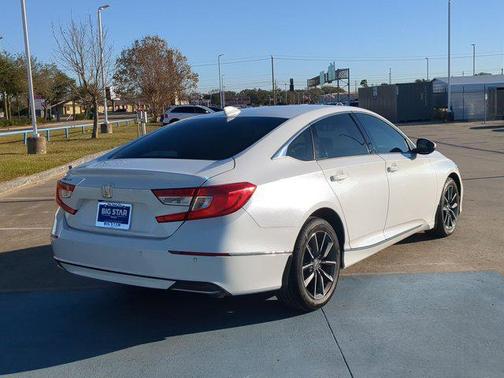 2022 Honda Accord EX-L 1.5T