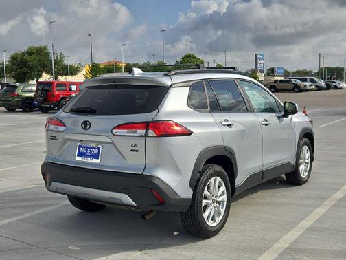 Sonic Silver 2022 Toyota Corolla Cross LE