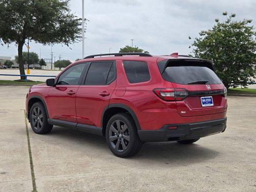 Radiant Red Metallic II 2026 Honda Pilot Sport