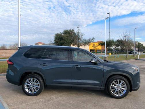 2024 Toyota Grand Highlander Platinum