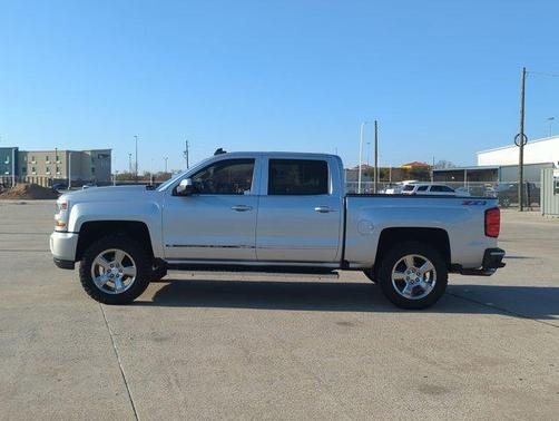 2018 Chevrolet Silverado 1500 2LT