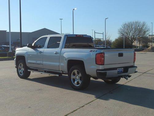 2018 Chevrolet Silverado 1500 2LT
