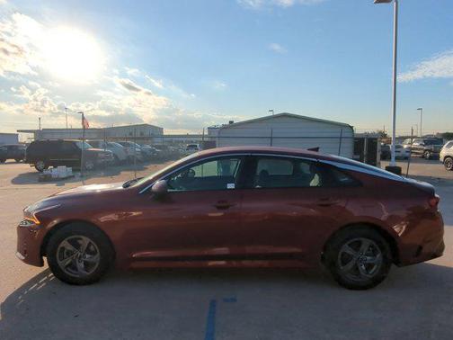 2023 Kia K5 LXS