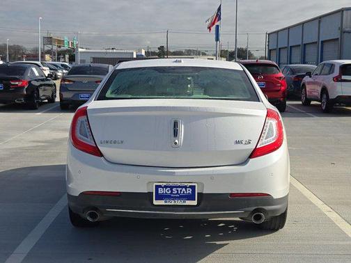 2014 Lincoln MKS Base