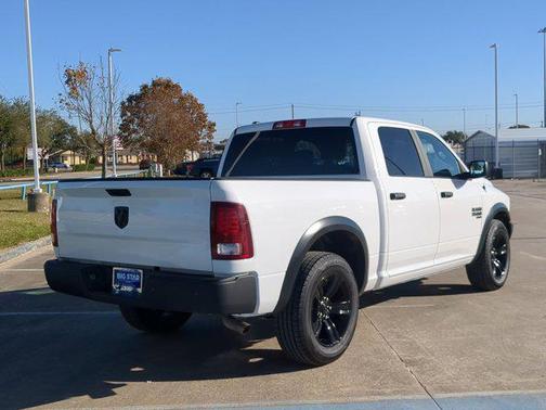 2024 RAM 1500 Classic Warlock Crew Cab 4x2 5'7' Box