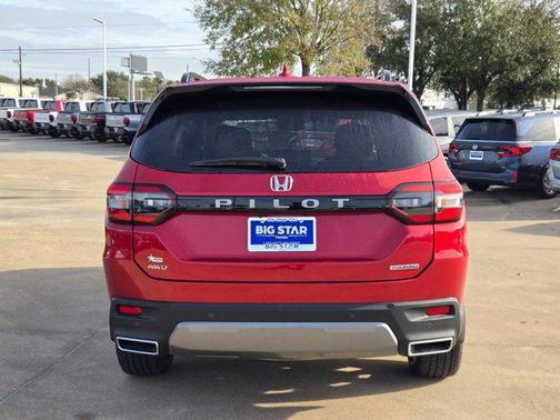 2026 Honda Pilot Touring 8-Passenger