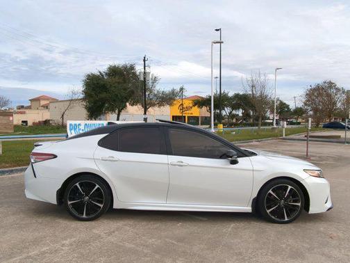 2019 Toyota Camry XSE