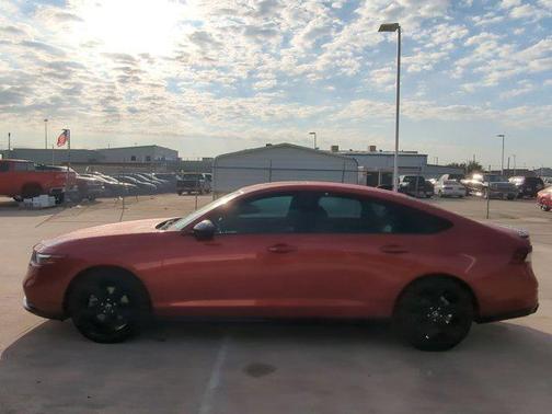 2024 Honda Accord Hybrid Base