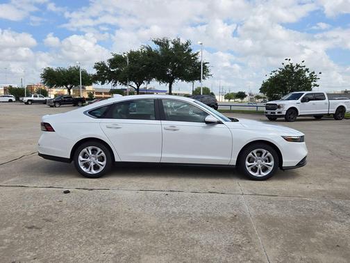 Platinum White Pearl 2026 Honda Accord LX 1.5T