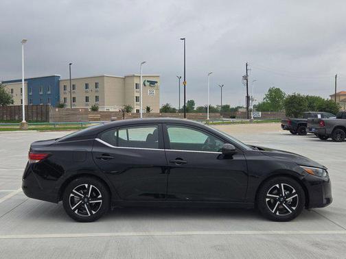 Super Black 2024 Nissan Sentra SV